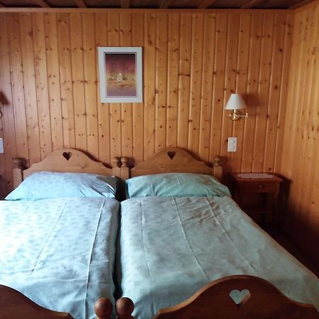 Hotel Du Chamois L'Etivaz Esterno foto