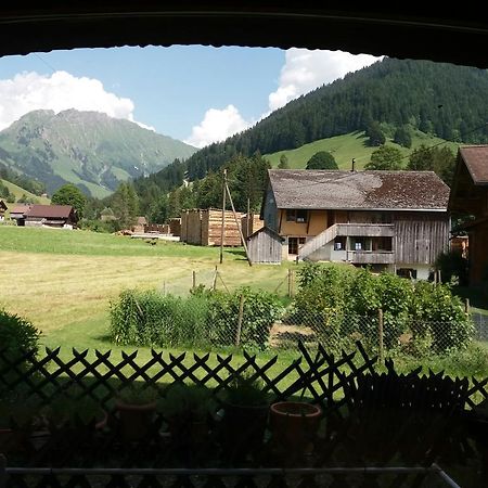 Hotel Du Chamois L'Etivaz Esterno foto