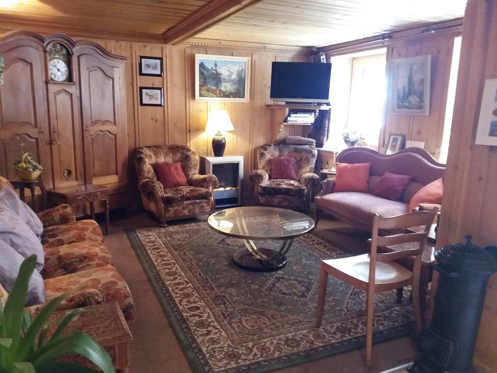 Hotel Du Chamois L'Etivaz Esterno foto