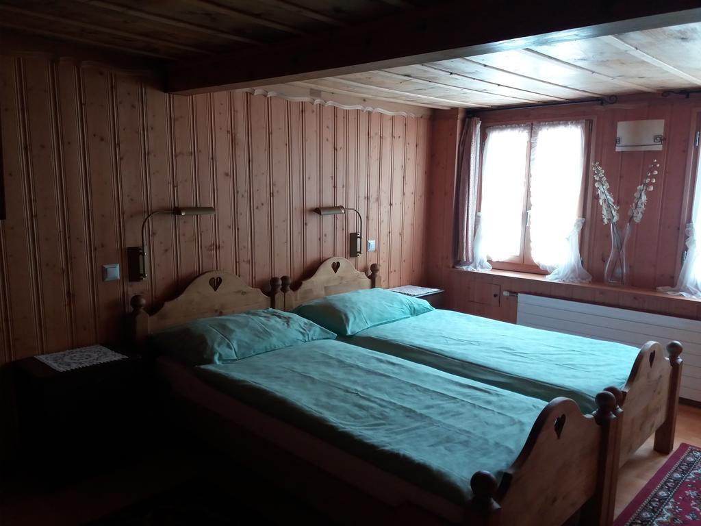 Hotel Du Chamois L'Etivaz Esterno foto