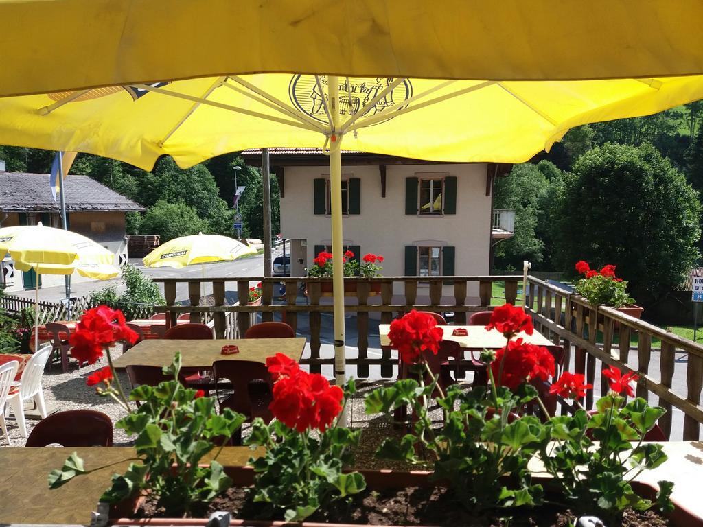 Hotel Du Chamois L'Etivaz Esterno foto